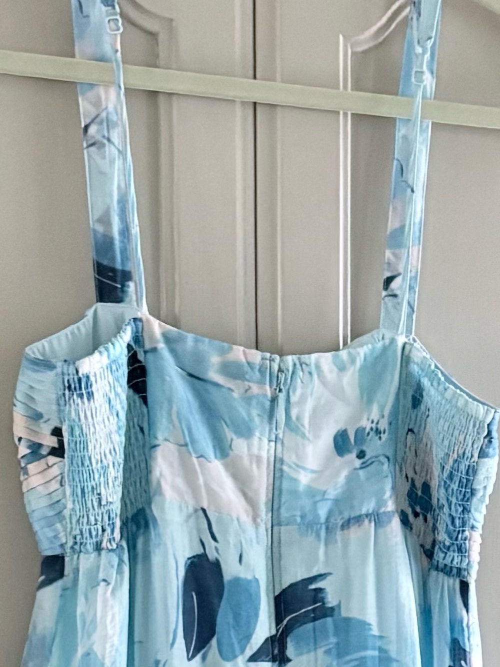 Abercrombie & Fitch Blue Floral Tiered Ruched Empire Waisted Maxi Dress Size M - Picture 11 of 13